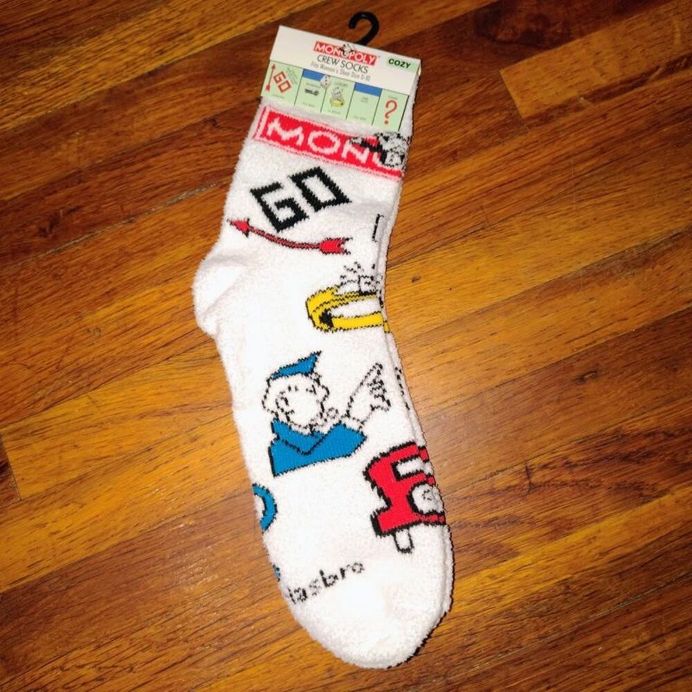 Cozy monopoly socks